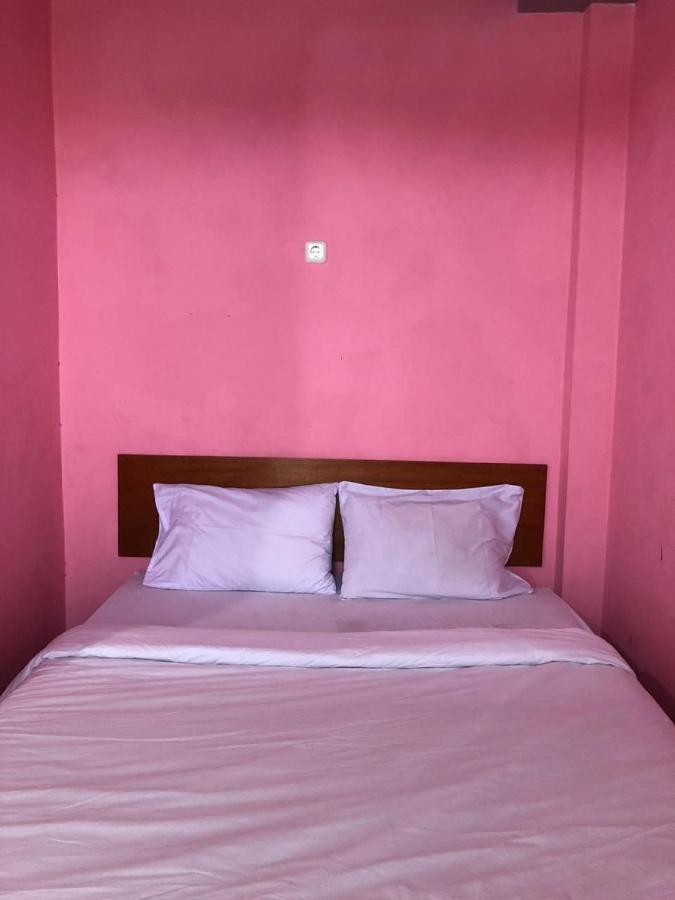 OYO 3750 Elder Guest House Bandung Extérieur photo